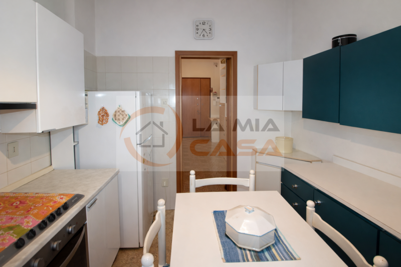 Battaglia Terme - in tranquilla zona residenziale, centrale e comoda a tutti i servizi, proponiam...