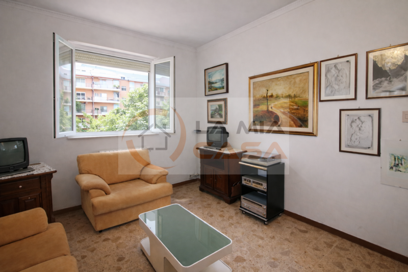 Battaglia Terme - in tranquilla zona residenziale, centrale e comoda a tutti i servizi, proponiam...