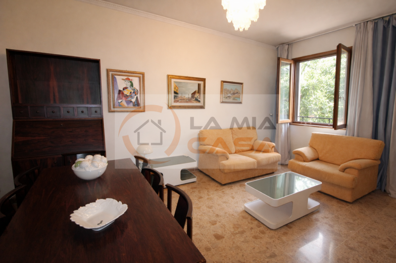 Battaglia Terme - in tranquilla zona residenziale, centrale e comoda a tutti i servizi, proponiam...