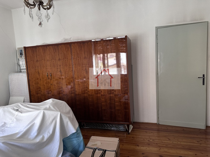 Rif.: PI080. Per informazioni contattare Paolo al numero 3488545745.

L'Agenzia Immobiliare Luxor...