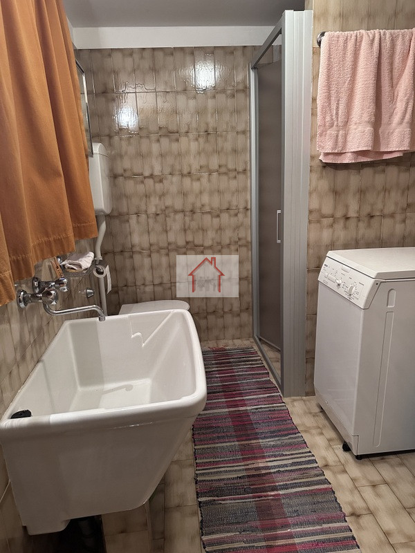 Rif.: PI080. Per informazioni contattare Paolo al numero 3488545745.

L'Agenzia Immobiliare Luxor...