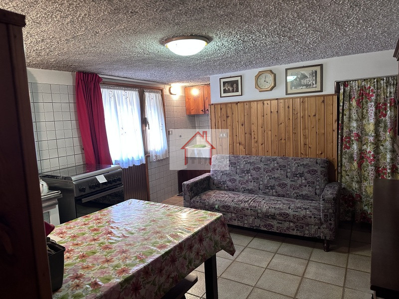 Rif.: PI080. Per informazioni contattare Paolo al numero 3488545745.

L'Agenzia Immobiliare Luxor...