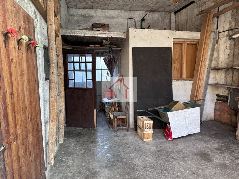 Rif.: PI080. Per informazioni contattare Paolo al numero 3488545745.

L'Agenzia Immobiliare Luxor...