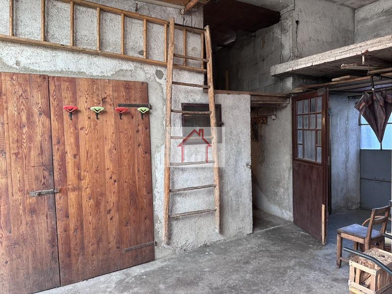 Rif.: PI080. Per informazioni contattare Paolo al numero 3488545745.

L'Agenzia Immobiliare Luxor...