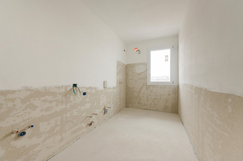 All’interno di un elegante contesto di sole 9 unità abitative, proponiamo in vendita prestigioso ...