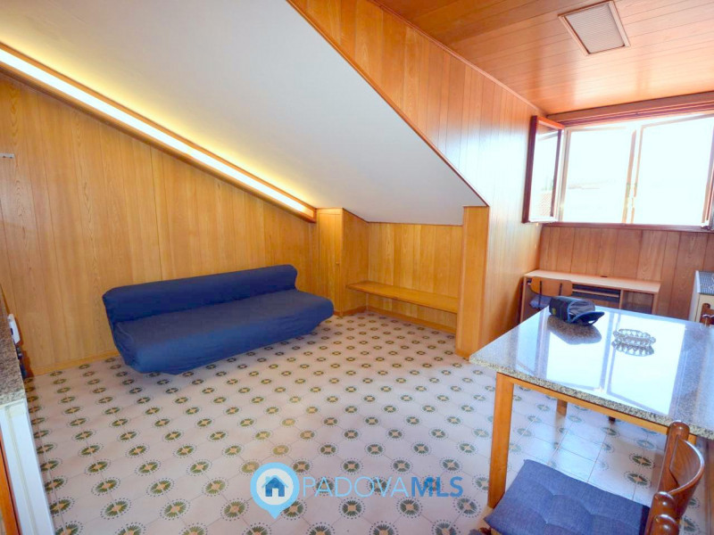 Immobile in esclusiva al Gruppo Padova MLS

Portello (via Belzoni): Scopri questo delizioso appar...