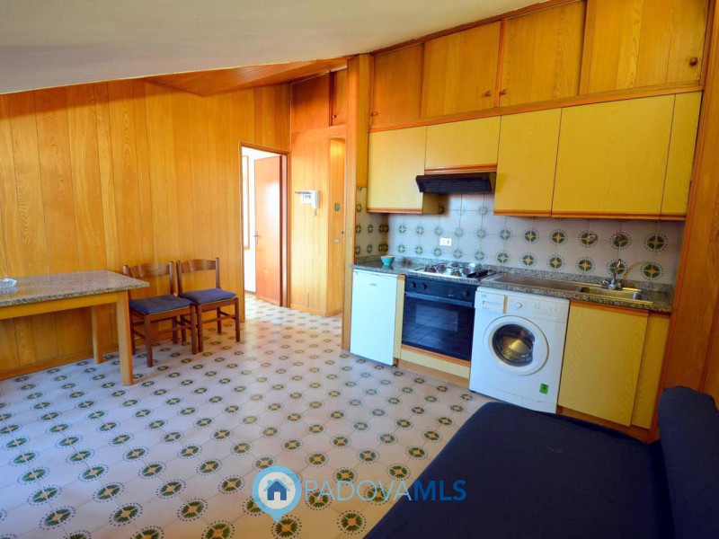 Immobile in esclusiva al Gruppo Padova MLS

Portello (via Belzoni): Scopri questo delizioso appar...