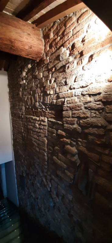 Se stai cercando una casa che unisca eleganza e comfort nel cuore di Padova, non perdere questa s...