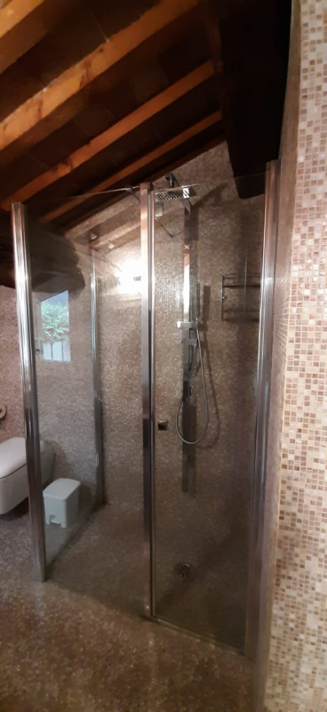 Se stai cercando una casa che unisca eleganza e comfort nel cuore di Padova, non perdere questa s...