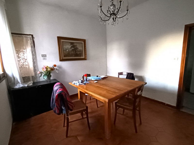 RIf. BOV175
In tranquilla zona di campagna nel comune di Bovolenta, lungo l’argine destro e immer...