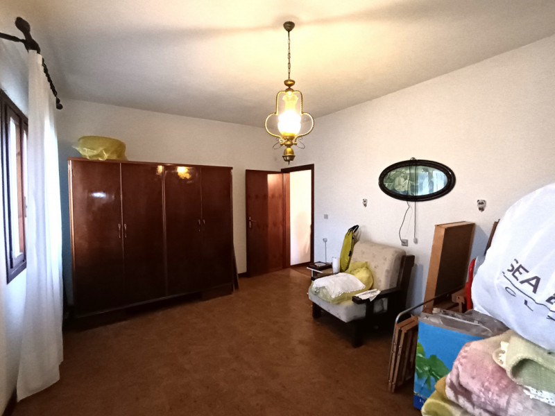 RIf. BOV175
In tranquilla zona di campagna nel comune di Bovolenta, lungo l’argine destro e immer...