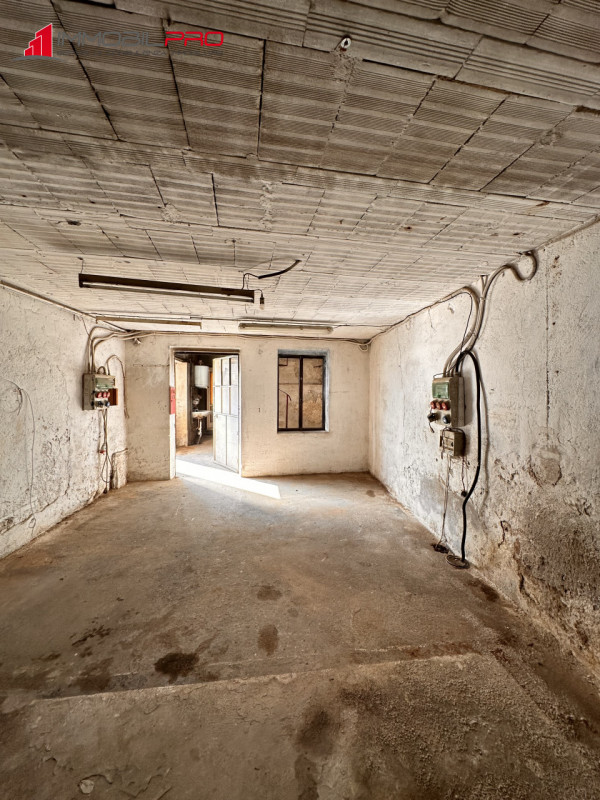 Nel cuore di Carrè, in posizione centrale e comoda a tutti i servizi.

Proponiamo casa indipenden...