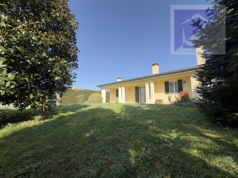 NOSTRA ESCLUSIVA - Campodarsego, frazione – In posizione tranquilla e riservata, proponiamo in ve...