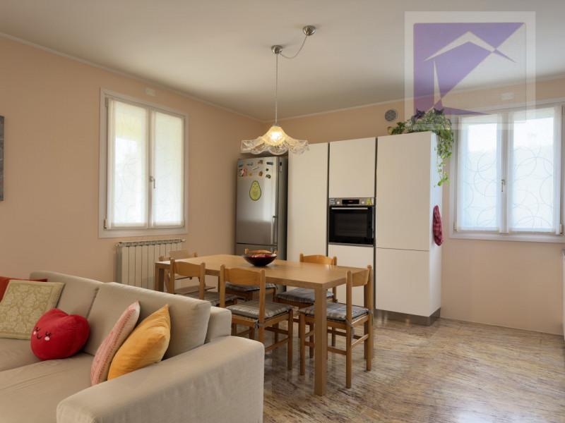 NOSTRA ESCLUSIVA - Campodarsego, frazione – In posizione tranquilla e riservata, proponiamo in ve...