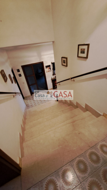 S. Domenico: Quartiere tranquillo, disponibile a sei mesi dal preliminare, comoda a tutti i servi...