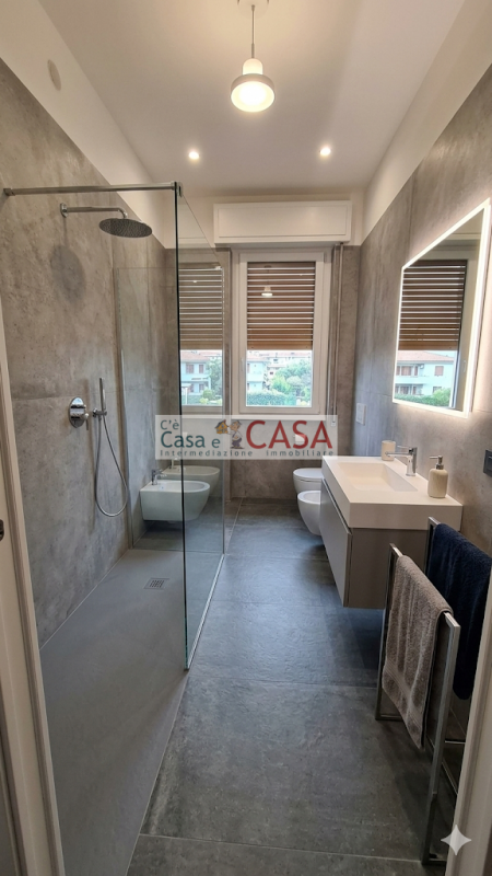 S. Domenico: Quartiere tranquillo, disponibile a sei mesi dal preliminare, comoda a tutti i servi...