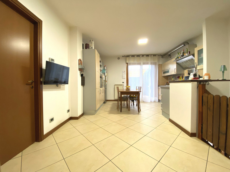 MESTRINO CENTRO- VERA OPPORTUNITA'!! In posizione strategica  e comoda a tutti i principali servi...