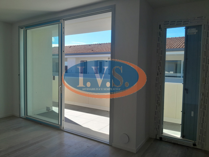 MONTEGALDA (VI): In tranquilla zona residenziale vendesi appartamento BICAMERE al primo piano in ...