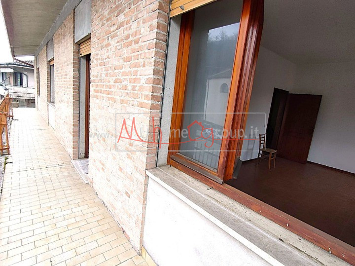 MONTEMERLO - (Rif.A591-s) - In casa singola proponiamo in vendita un appartamento indipendente di...