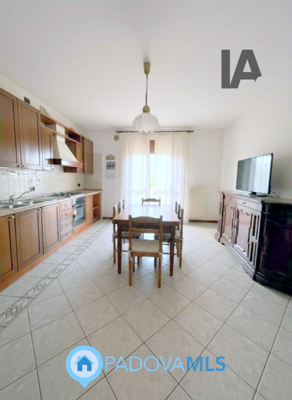 Immobile in esclusiva al Gruppo Padova MLS

MONTEGROTTO T. : proponiamo appartamento al primo pia...