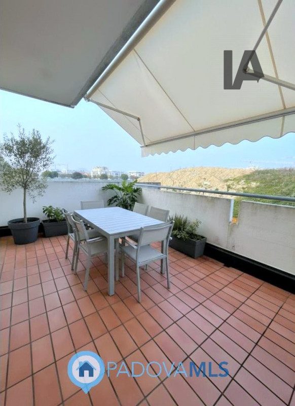 Immobile in esclusiva al Gruppo Padova MLS

MONTEGROTTO T. : proponiamo appartamento al primo pia...