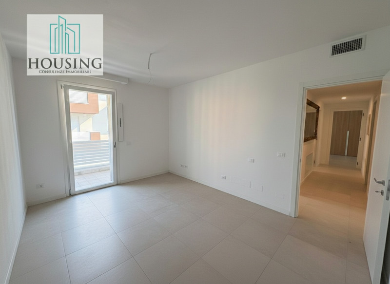 Nel Comune di Montegrotto Terme, proponiamo un appartamento di nuova costruzione, completamente a...