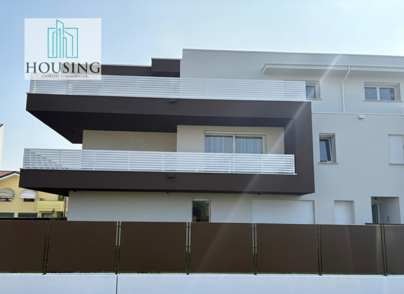 Nel Comune di Montegrotto Terme, proponiamo un appartamento di nuova costruzione, completamente a...