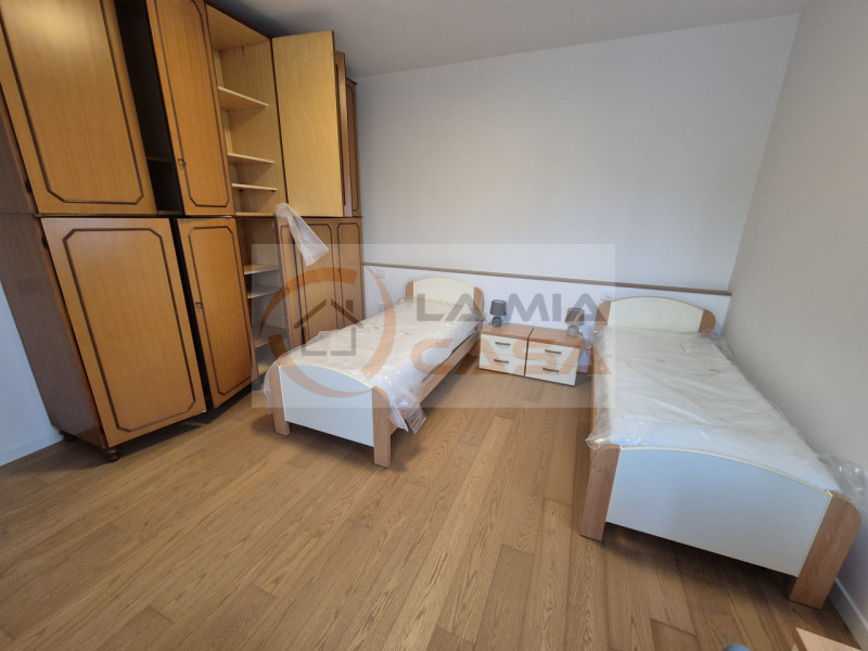 PADOVA - Località VOLTABAROZZO
Elegante trilocale rivolto solo a gruppo di 3 studentesse/speciali...