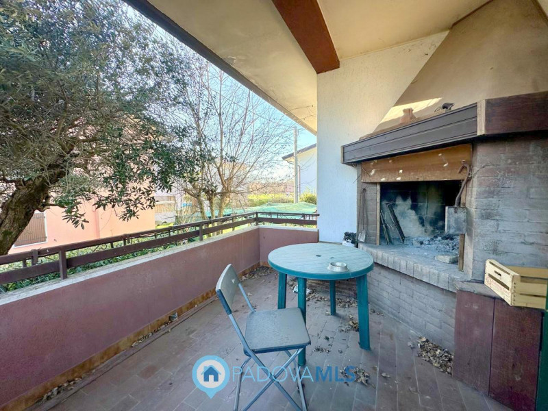 Immobile in esclusiva al Gruppo Padova MLS

Proponiamo in vendita villa indipendente edificata ne...