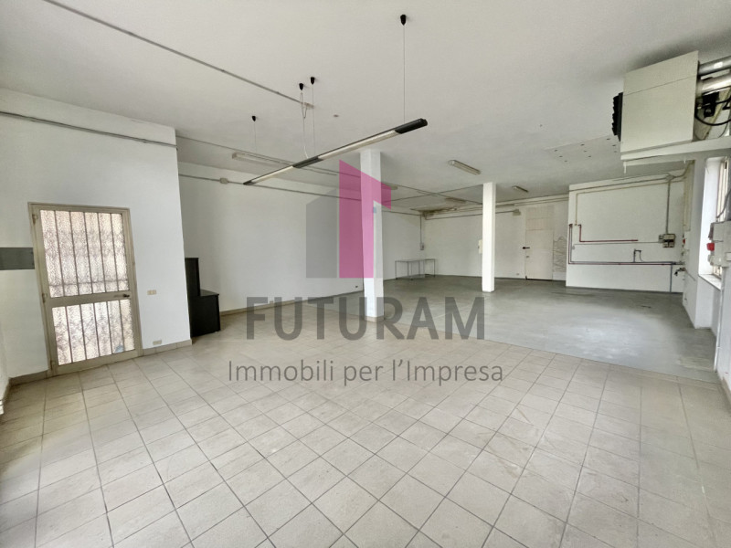 ARCUGNANO- 18FIL - PER INFO 0444/310220

Se stai cercando un magazzino spazioso e funzionale, non...