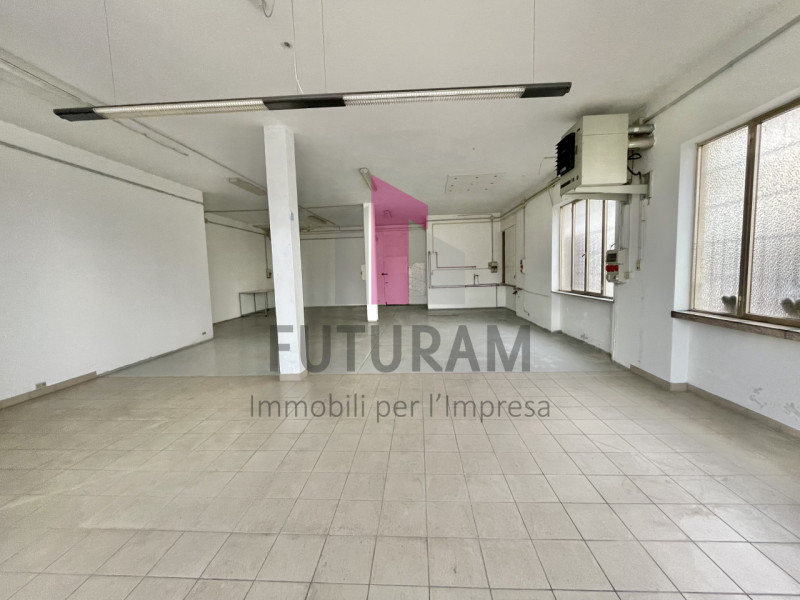 ARCUGNANO- 18FIL - PER INFO 0444/310220

Se stai cercando un magazzino spazioso e funzionale, non...