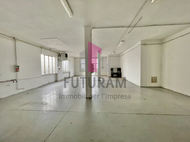 ARCUGNANO- 18FIL - PER INFO 0444/310220

Se stai cercando un magazzino spazioso e funzionale, non...