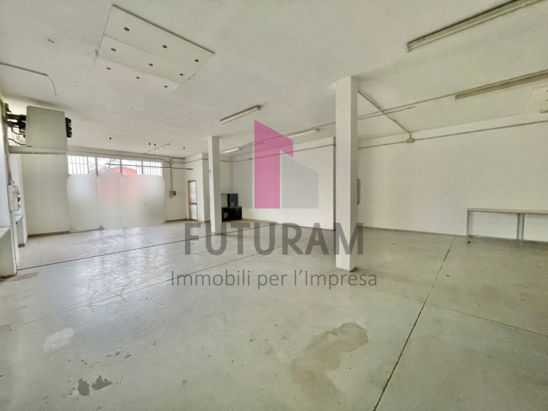 ARCUGNANO- 18FIL - PER INFO 0444/310220

Se stai cercando un magazzino spazioso e funzionale, non...