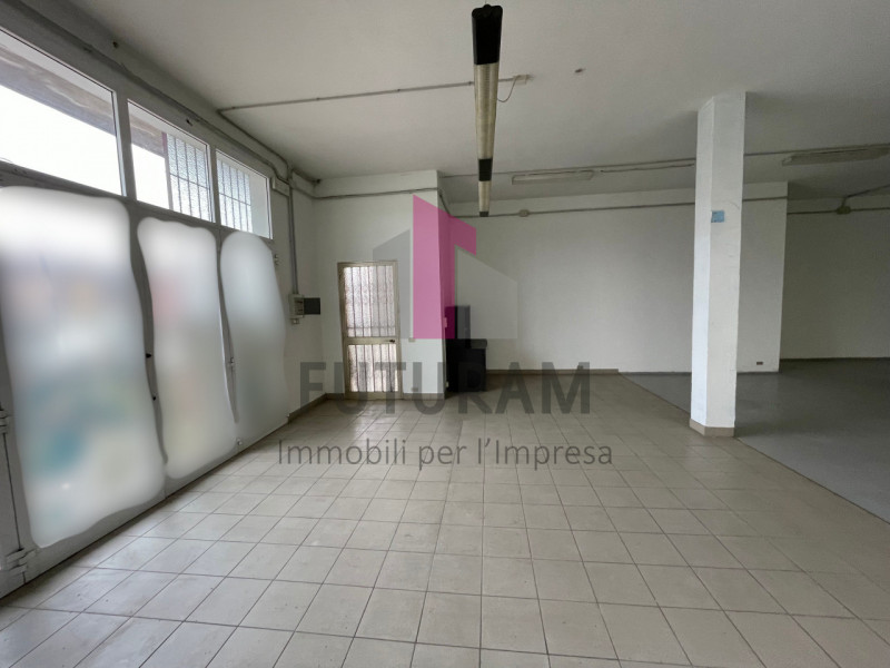 ARCUGNANO- 18FIL - PER INFO 0444/310220

Se stai cercando un magazzino spazioso e funzionale, non...