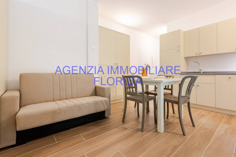 Situato nel cuore di Camposampiero, questo affascinante monolocale è l'ideale per chi cerca un ri...