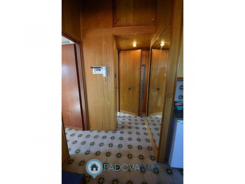 Affascinante Bilocale in Vendita a Portello, Padova

Immobile in esclusiva al Gruppo Padova MLS

...