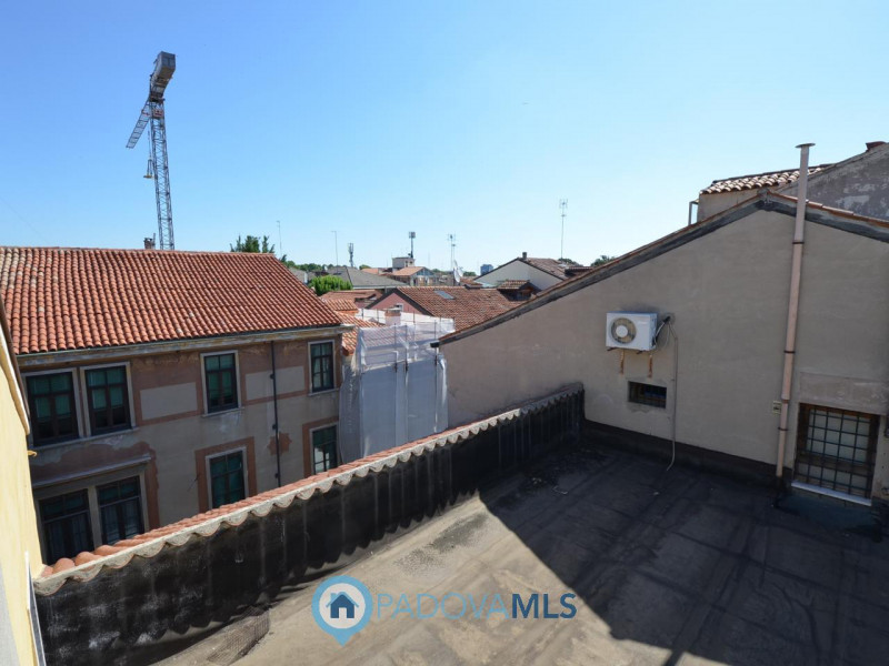 Affascinante Bilocale in Vendita a Portello, Padova

Immobile in esclusiva al Gruppo Padova MLS

...