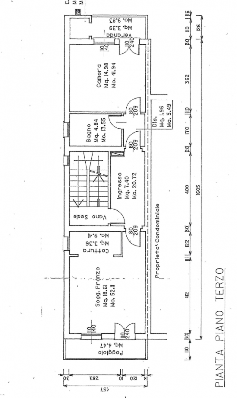 Ampio e luminoso appartamento bilocale libero da subito, situato dentro le mura del centro storic...