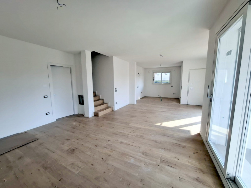 ABANO TERME NUOVA PORZIONE INDIPENDENTE rif.LP02 - €.450.000

Stai cercando una soluzione abitati...