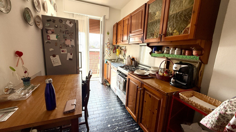 QUARTIERE ARCELLA Ti presentiamo un appartamento in ottime condizioni, situato al piano secondo e...