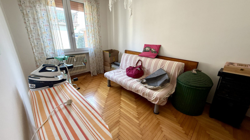 QUARTIERE ARCELLA Ti presentiamo un appartamento in ottime condizioni, situato al piano secondo e...