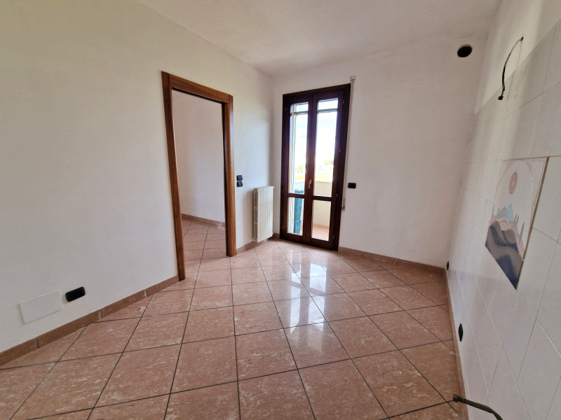 Nel cuore di Saletto, frazione del Comune di Borgo Veneto, proponiamo un appartamento che unisce ...