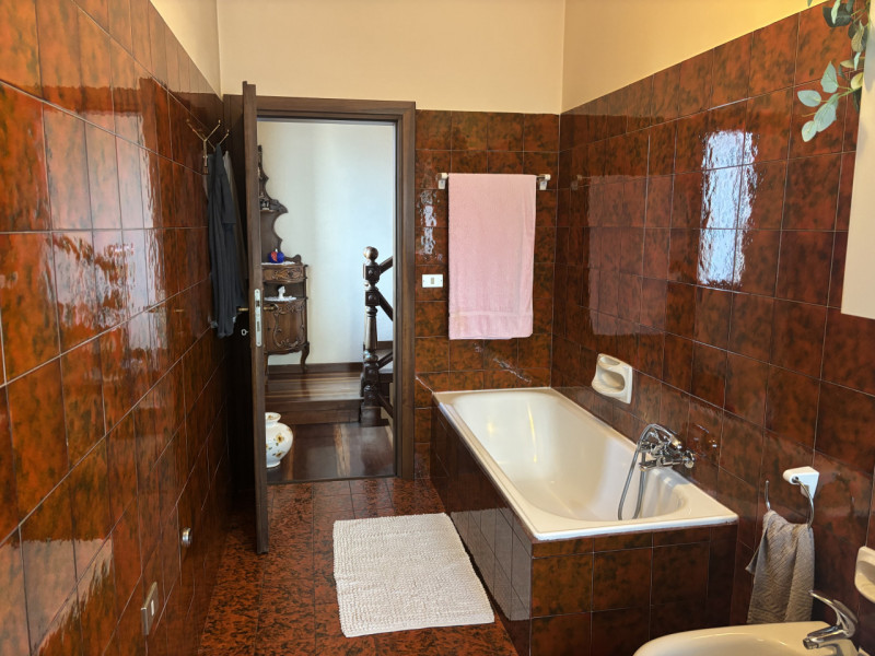 Nel cuore di Mestrino, in una posizione davvero privilegiata e comoda a tutti i principali serviz...