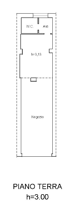 Proponiamo in affitto un elegante negozio di circa 80 mq, situato in una delle piazze centrali de...