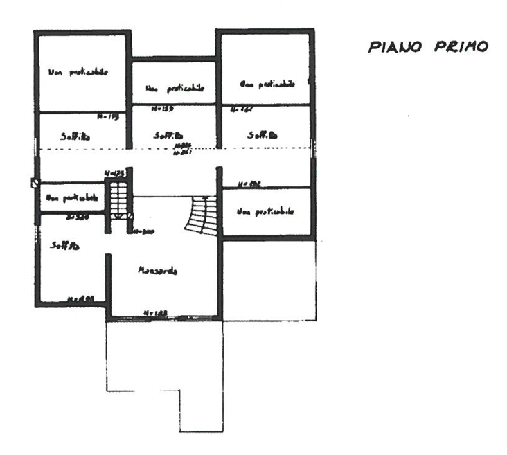 We offer for sale a splendid detached villa located in the greenest and most peaceful area of Fer...