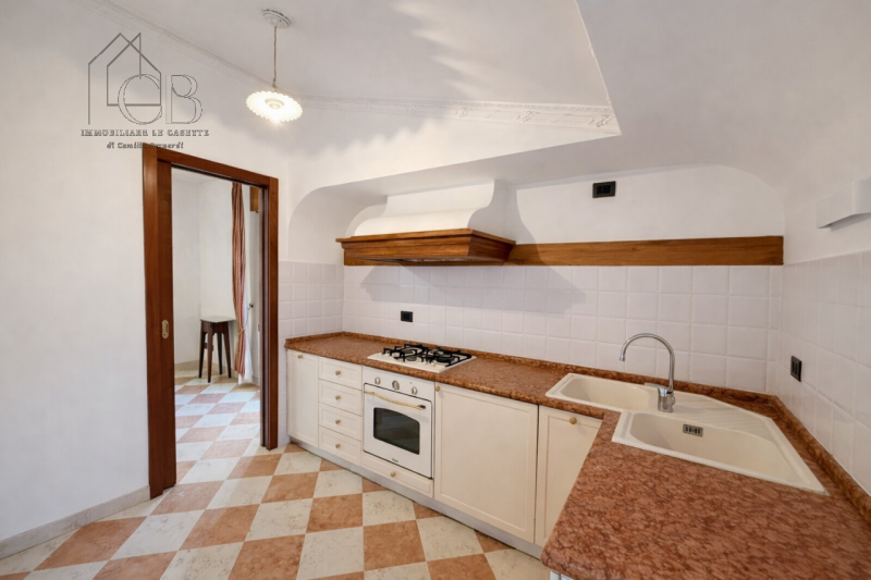 Un’eleganza senza tempo in residenza esclusiva

Nel cuore della zona più elegante e riservata di ...