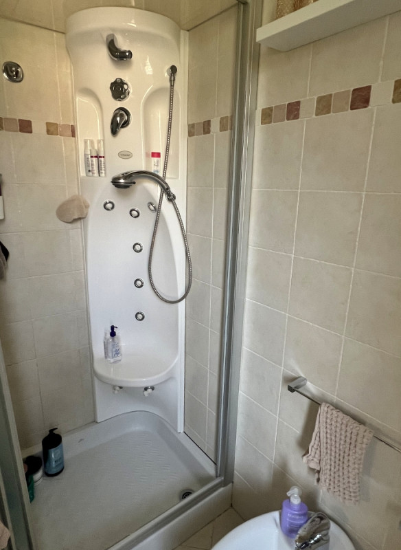 STUPENDA VILLA DI TESTA CON AMPIO GIARDINO ESCLUSIVO – Rif. 8357
Nel cuore della città, in una de...