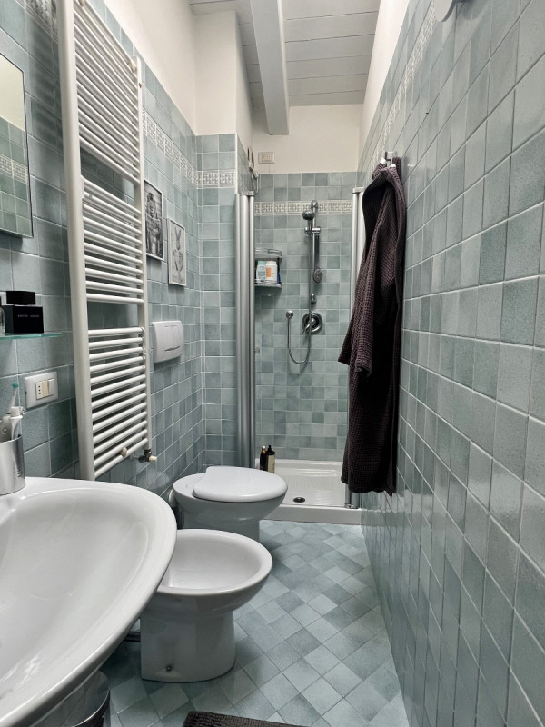 STUPENDA VILLA DI TESTA CON AMPIO GIARDINO ESCLUSIVO – Rif. 8357
Nel cuore della città, in una de...