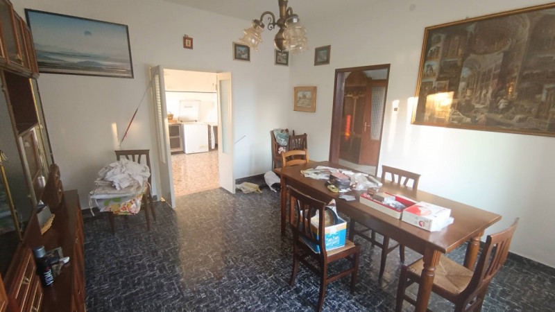 Curtarolo: in centro a Pieve di Curtarolo, comodissima a scuole, negozi, supermercati, fermata au...