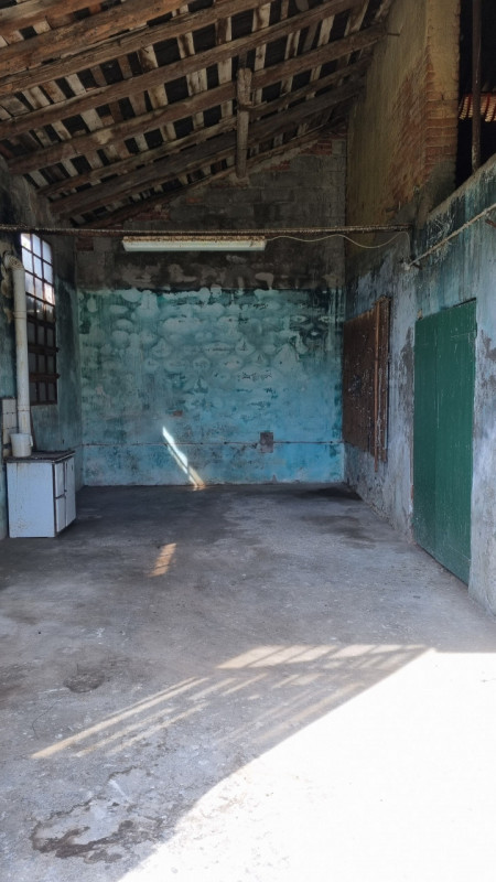 (Per info 3316190143) A Loreggia, comune in provincia di Padova, presentiamo una caratteristica v...